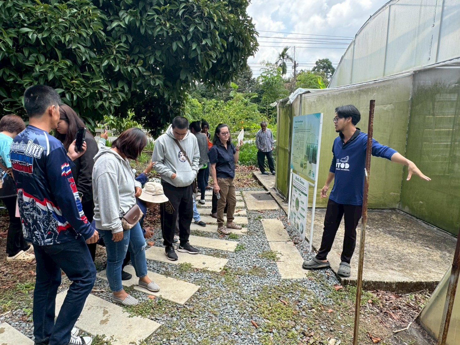 title - สำนักงานการปฏิรูปที่ดินจังหวัดจันทบุรี ดำเนินการจัดฝึกอบรมโครงการพัฒนาเกษตรกรปราดเปรื่อง (Smart farmer ) กิจกรรมพัฒนาเกษตรกรปราดเปรื่องในเขตปฏิรูปที่ดิน (Smart farmer) ปีงบประมาณ พ.ศ. 2569 